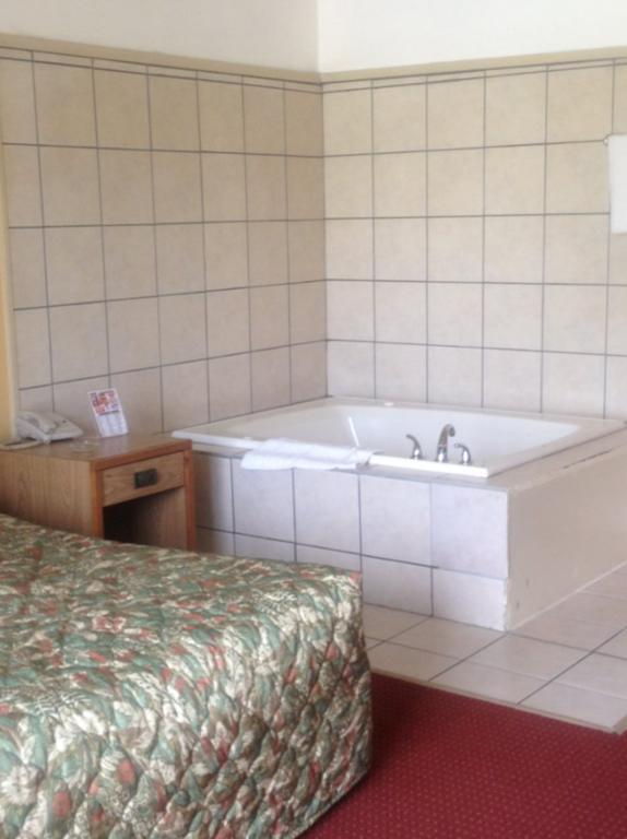 West Side Inn Kingsport Zimmer foto
